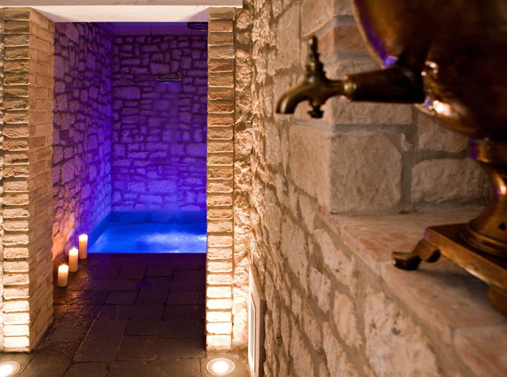 Castello Di Montignano Relais & Spa Massa Martana Bagian luar foto
